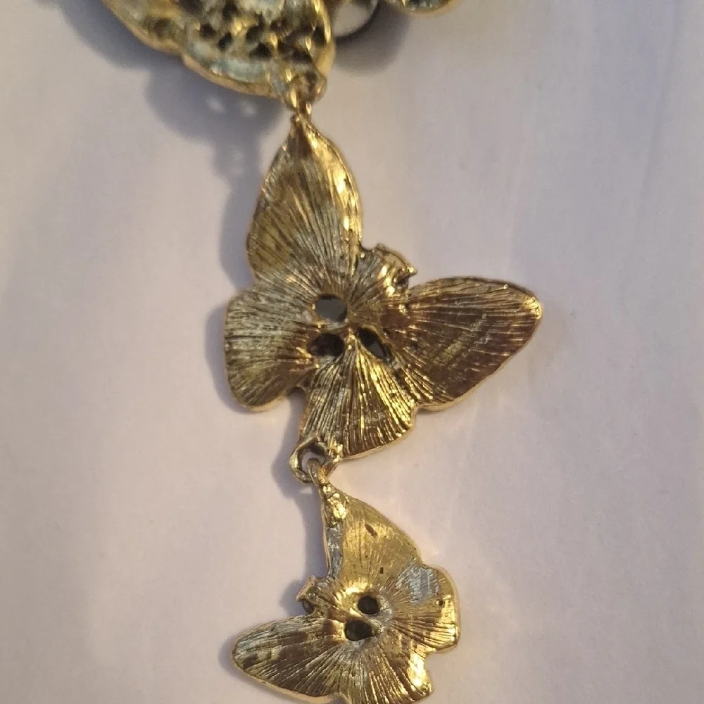 Elegant Blue Butterfly Brooch